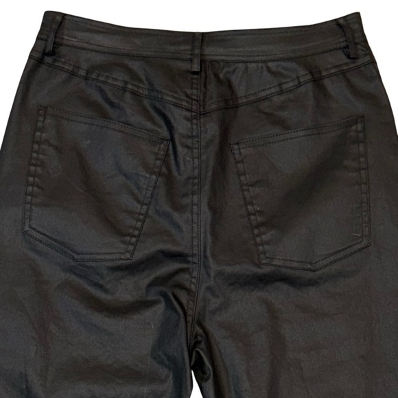 NWT Steve Madden Faux Leather Black Pants Size 29 Straight Leg 5 pocket - Picture 4 of 7